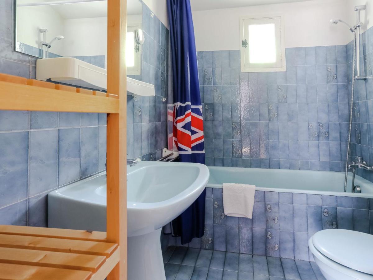 Snug Holiday Home In Bormes Les Mimosas With Pool Exteriér fotografie